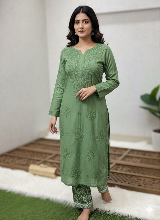 Pastel Green Lucknow Chikankari Handcrafted Muslin Kurti with Cutwork Embroidery Pant Set