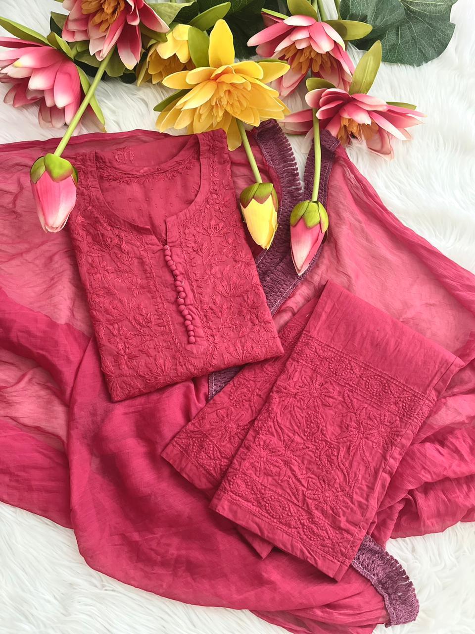 Pink 🌻 Exclusive Dobby Cotton Full Dyeable 3-Piece Set with Chiffon Dupatta 🌻 - Inayakhan Shop 