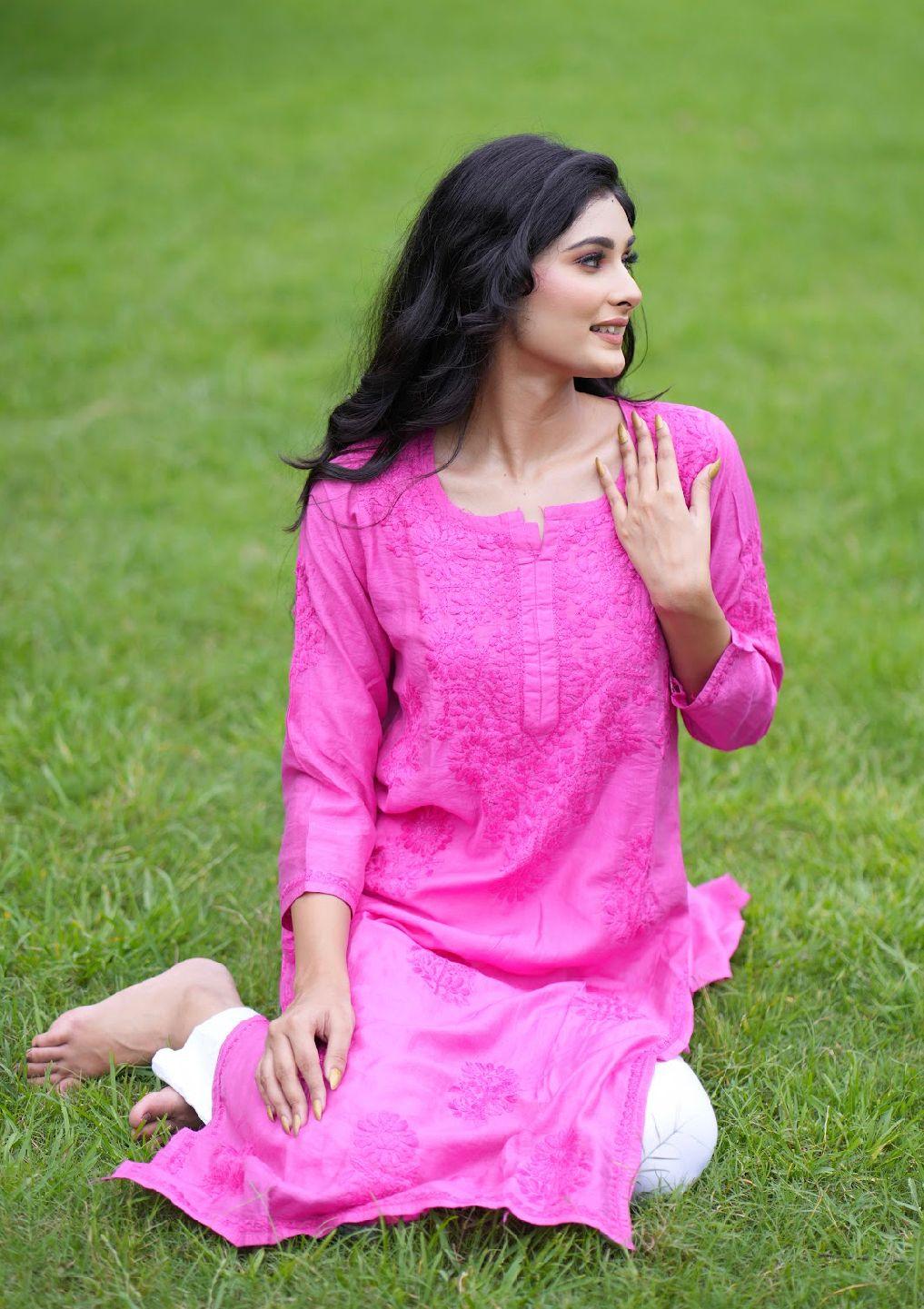 Pink Regal Radiance Chanderi Silk Kurti and Stretchable Pant Set - Inayakhan Shop 