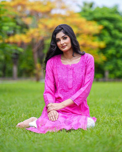 Pink Regal Radiance Chanderi Silk Kurti and Stretchable Pant Set - Inayakhan Shop 