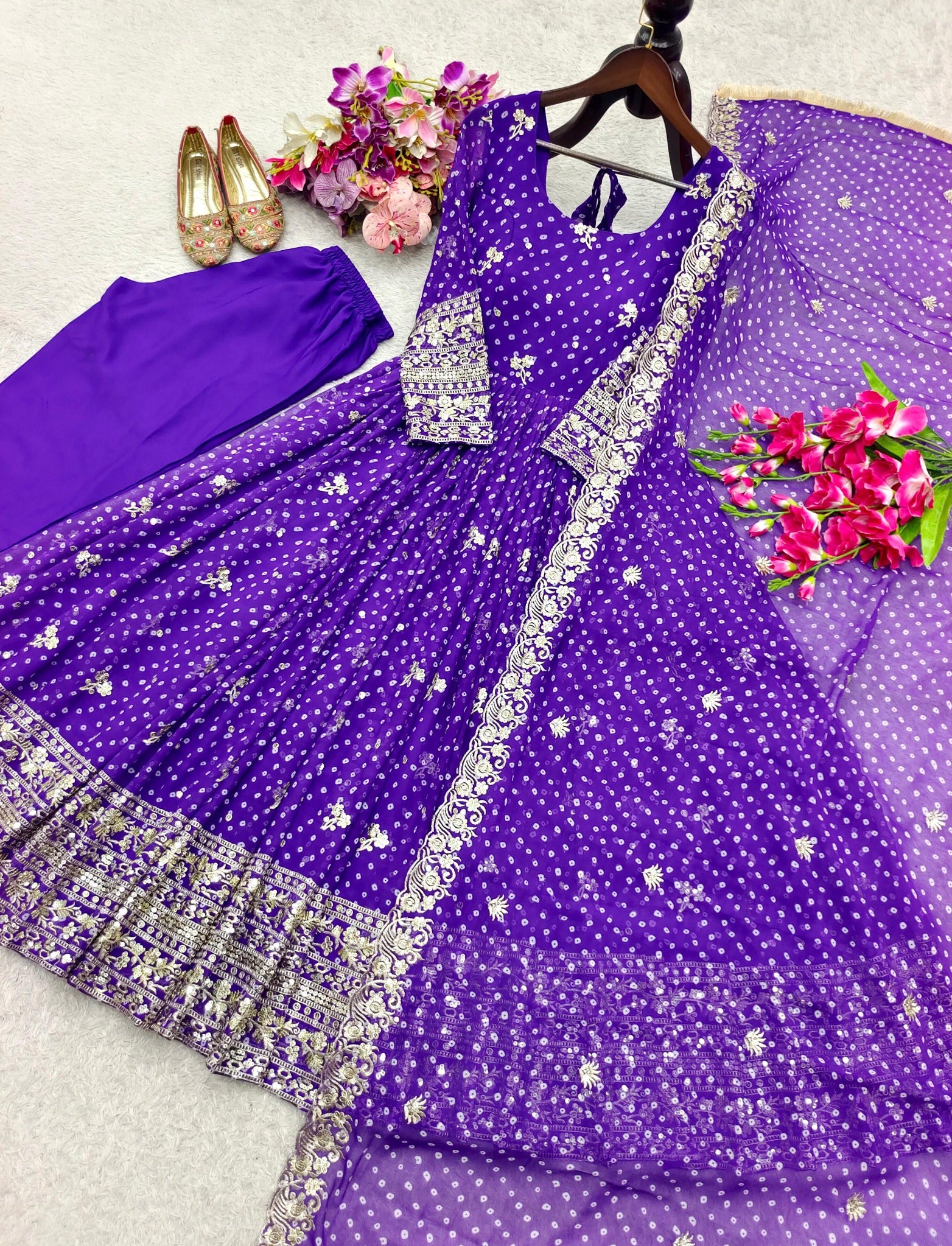 Royal violet Bandhani dupatta embroidered border detail