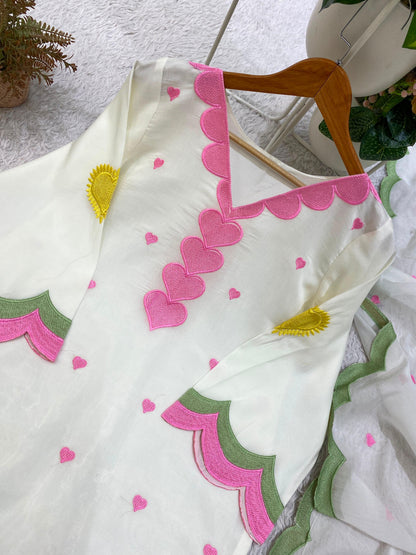 Elegant White Mul Chanderi Embroidered Salwar Suit with Dupatta