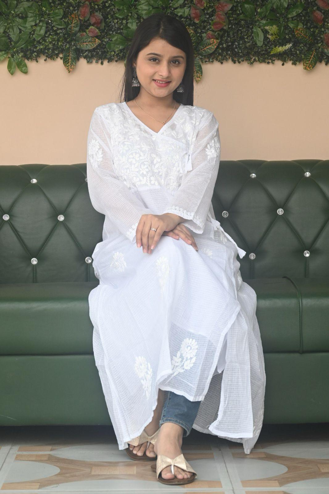 Timeless White Kota Doria Cotton Chikankari Kurti - Inayakhan Shop 