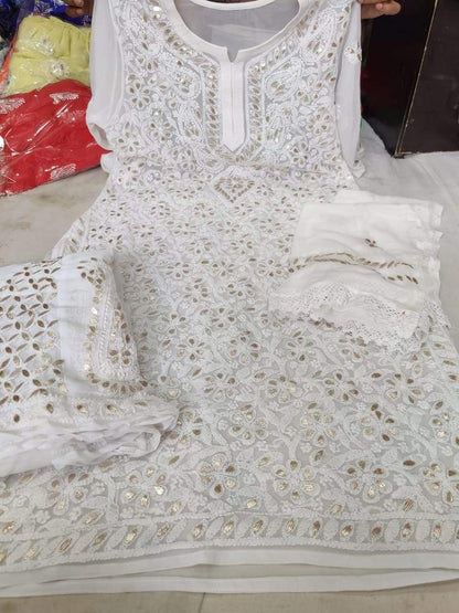 White Chikankari Gotta Patti 3 Pc Set + Jutti combo - Inayakhan Shop 