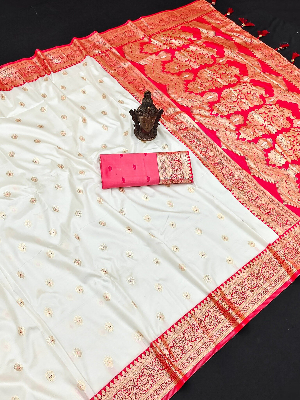 White and red pure Banarasi silk saree with rich zari woven pallu and matching blouse