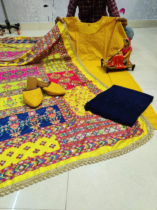 Yellow Chikankari Kurta and black Pallazo With Jutti and Beautiful Multicolor Pakistani Mirror Dupatta - Inayakhan Shop 