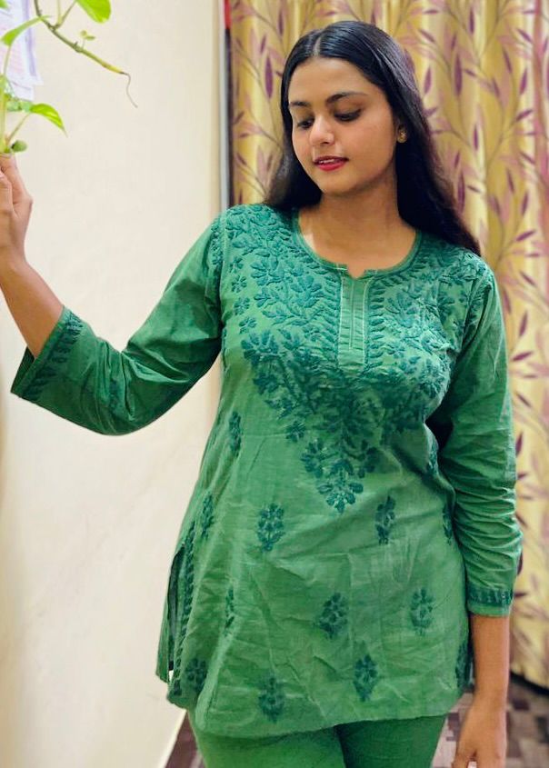 Combo Blue White Floral Mul Mul Cotton Pallazo Coord Set + Green Lucknowi Chikankari Handwork Coord Set
