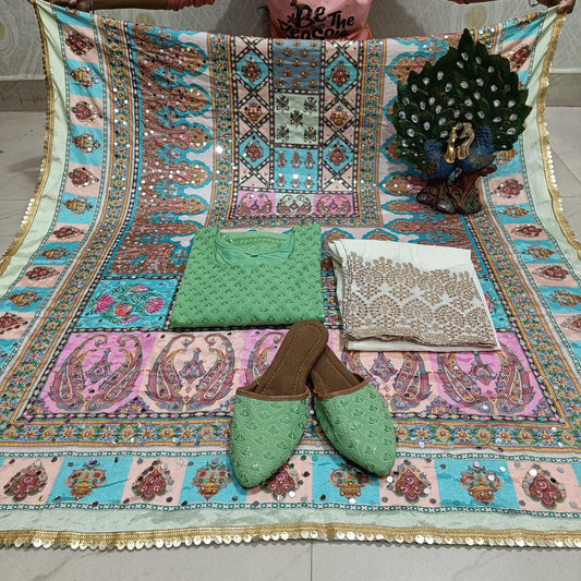 Green Cambric Cotton Kurti with Digital Pakistani Mirror Dupatta Set Latest Online - Inayakhan Shop 