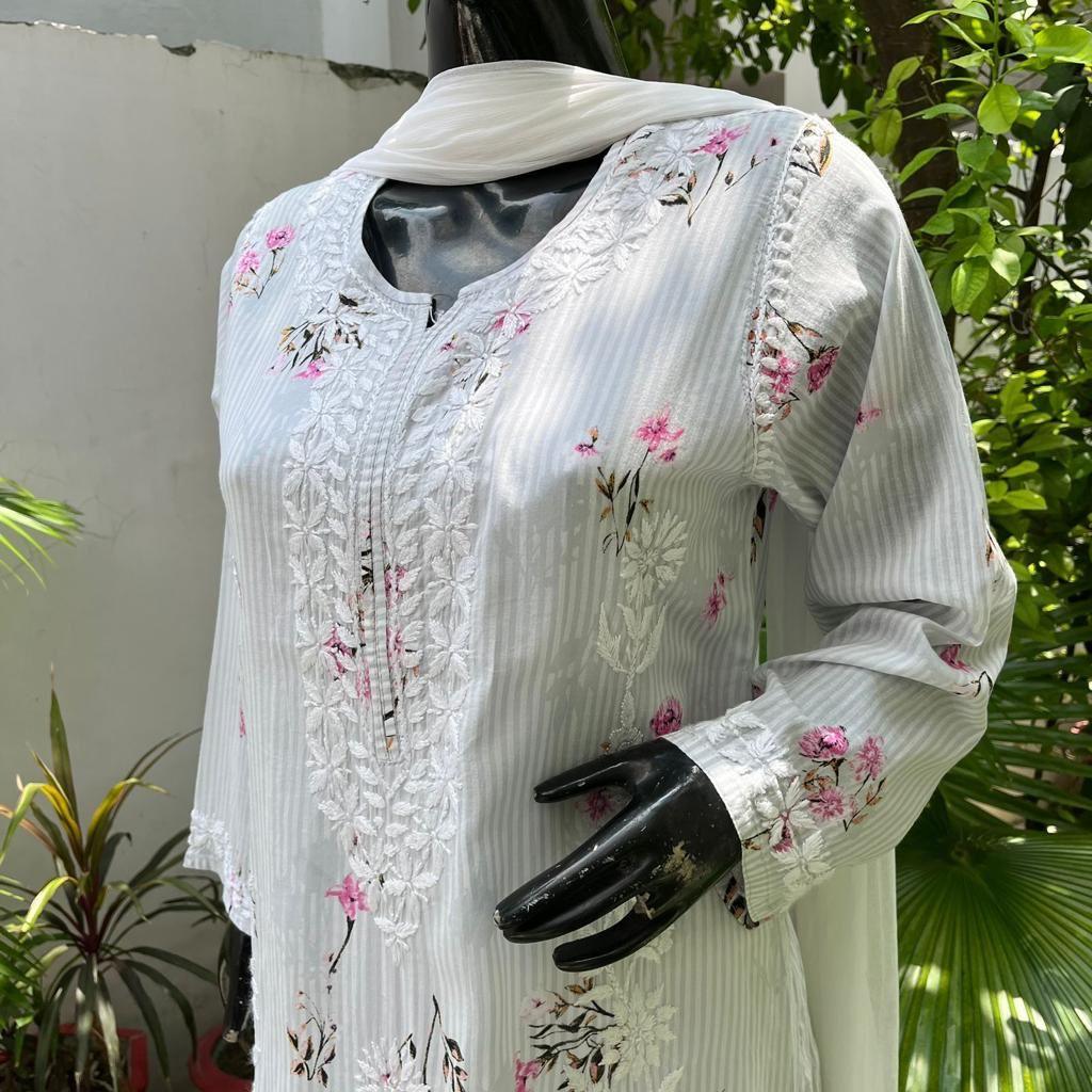 White Mulmul Cotton Kurta with Exclusive Heavy Work Shopping Online - Inayakhan Shop 